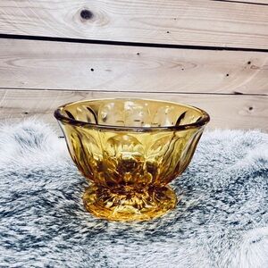 Anchor Hocking Fairfield honey amber pressed glass footed pedestal bowl